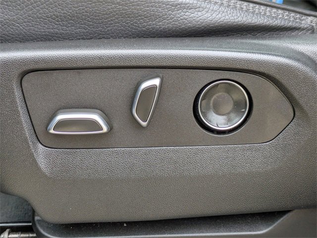 Used 2024 GMC Yukon Denali image 25