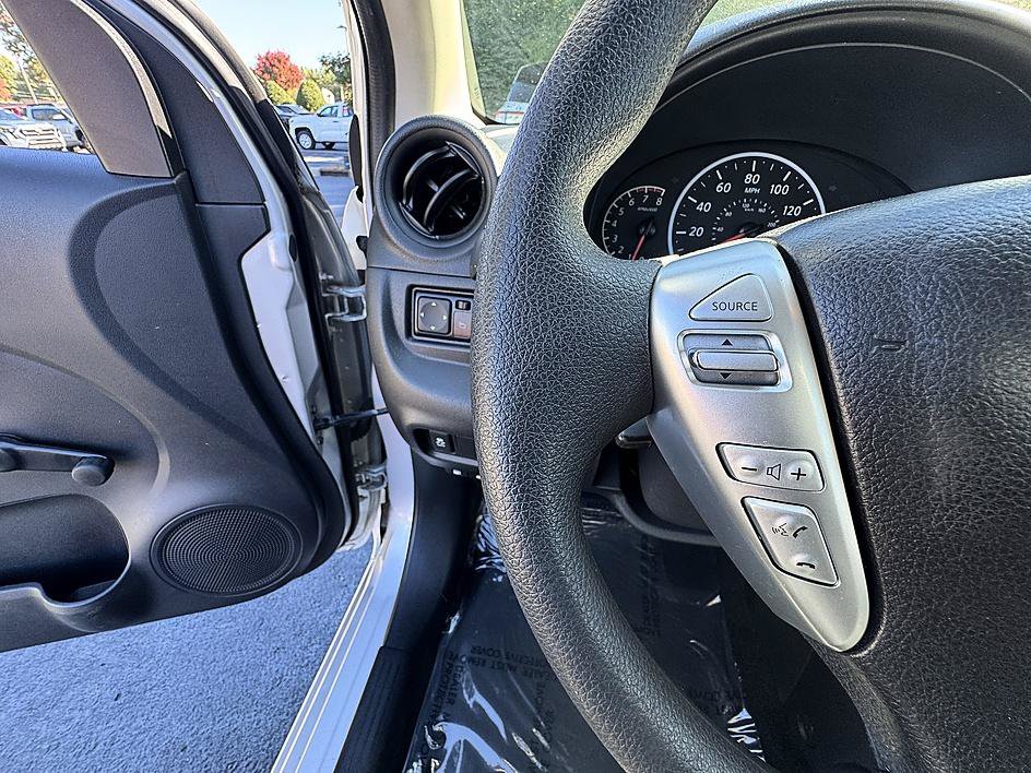 Used 2018 Nissan Versa S Plus FWD image 13