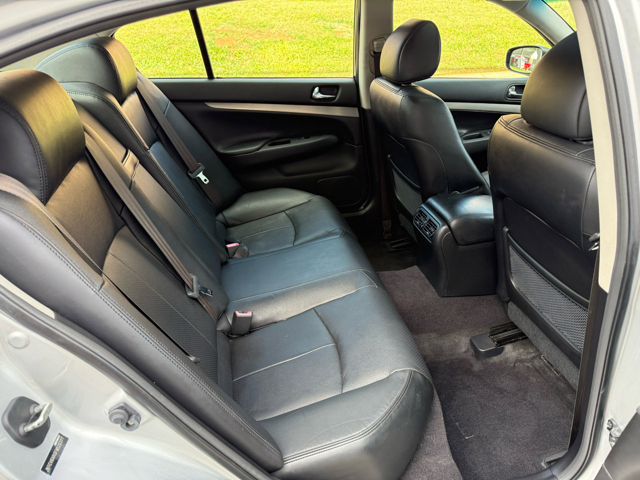 Used 2015 INFINITI Q40 AWD w/ Moonroof Package image 24