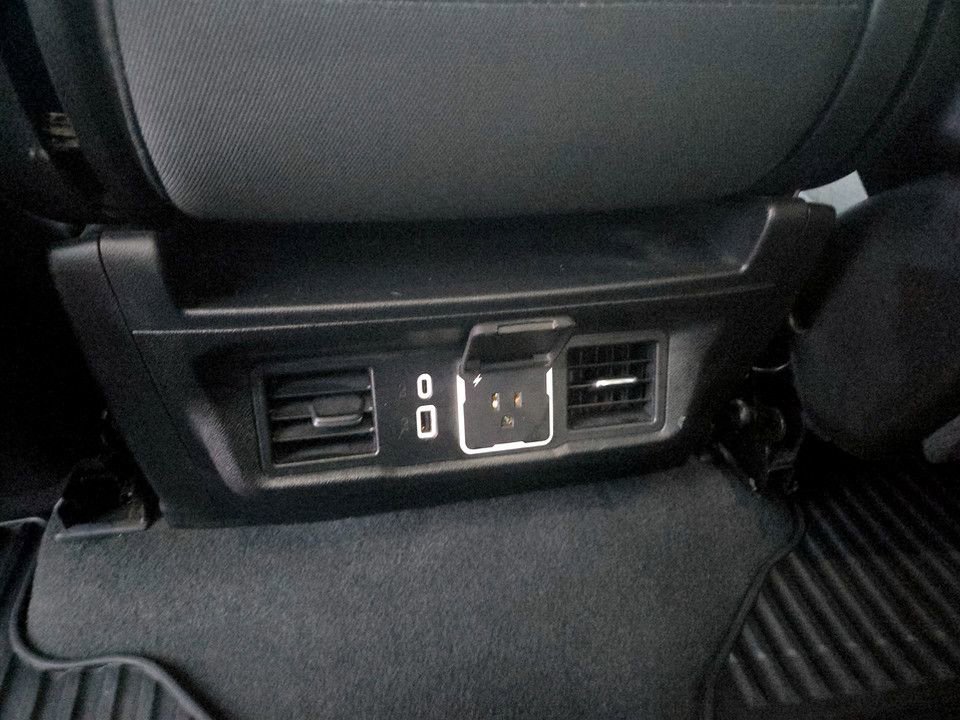 Used 2025 Chevrolet Silverado 2500 LT w/ Safety Package image 29