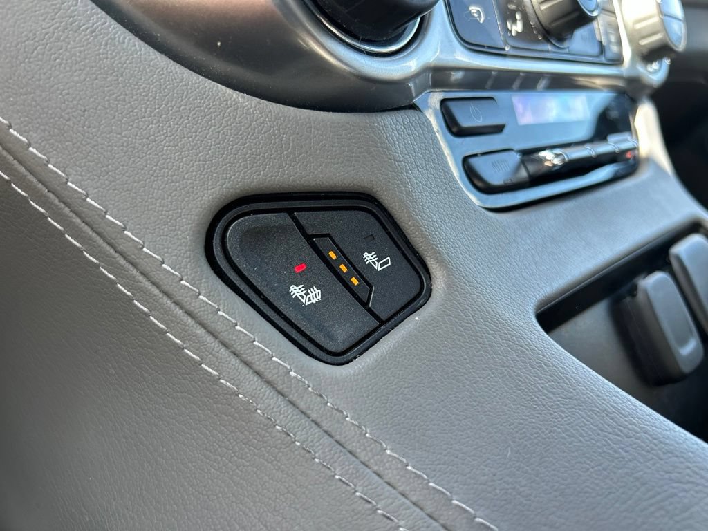Used 2020 Chevrolet Tahoe LT AWD/4WD image 33
