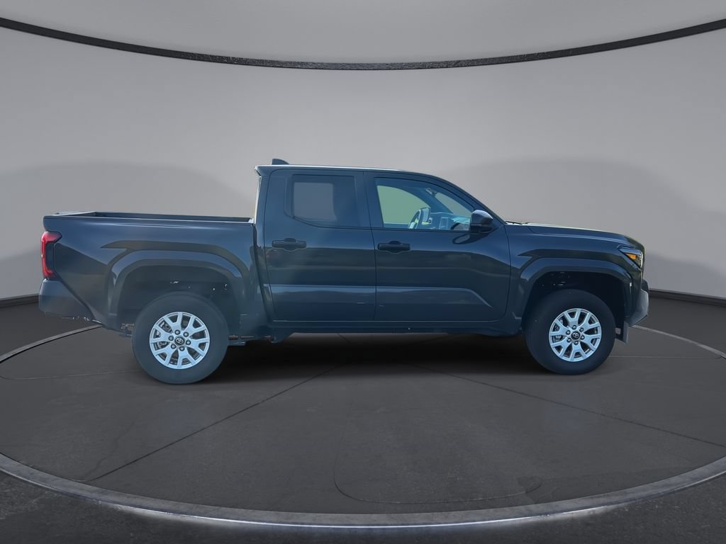 Used 2025 Toyota Tacoma SR RWD image 9