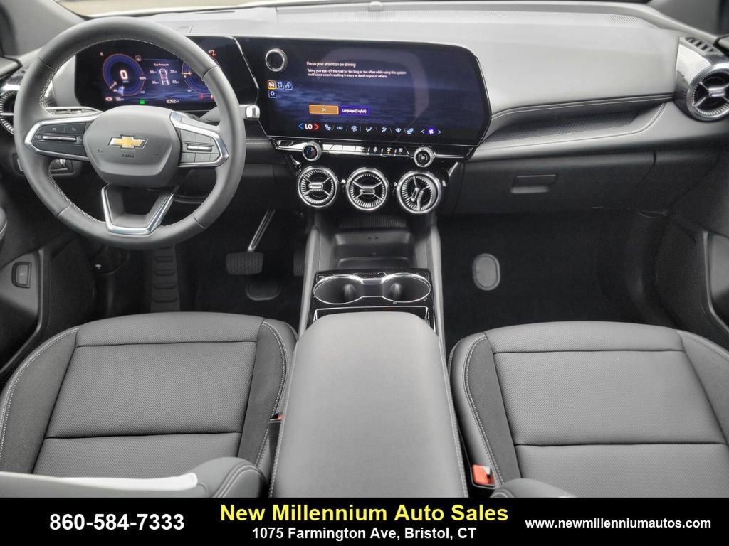 Used 2024 Chevrolet Blazer EV LT image 12
