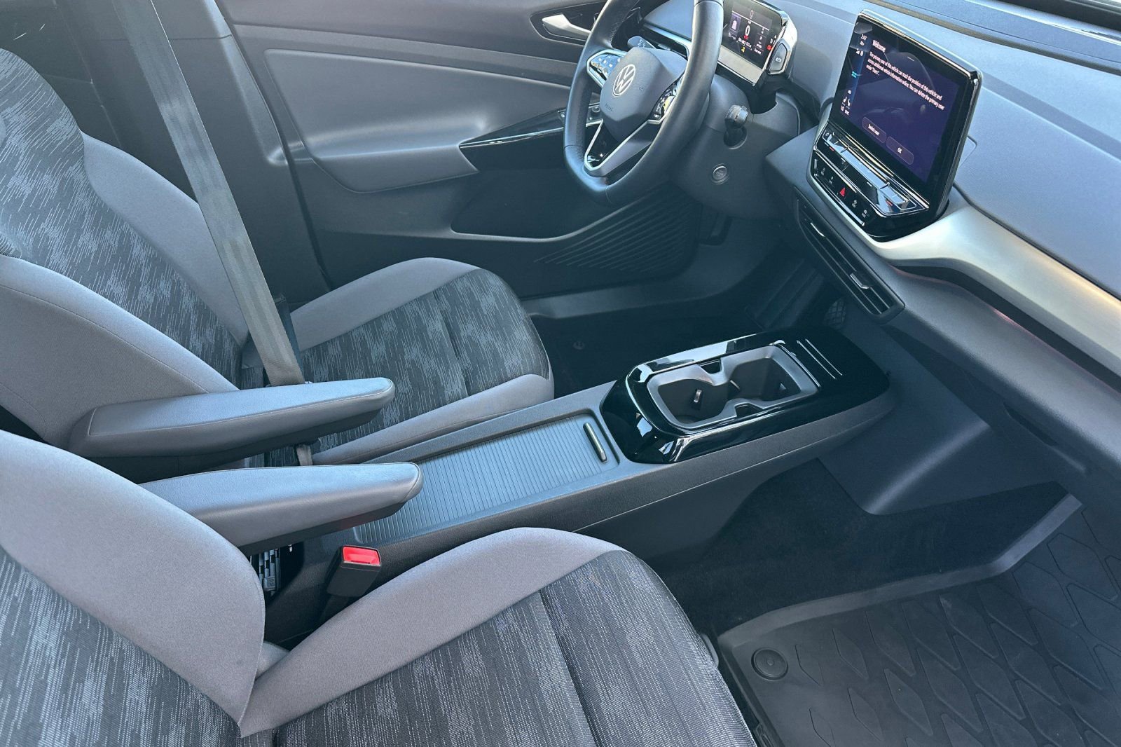 Certified 2022 Volkswagen ID.4 Pro AWD/4WD image 16