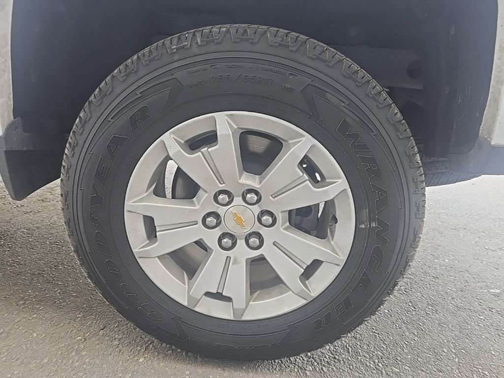 Used 2022 Chevrolet Colorado LT w/ Fleet Safety Package image 6