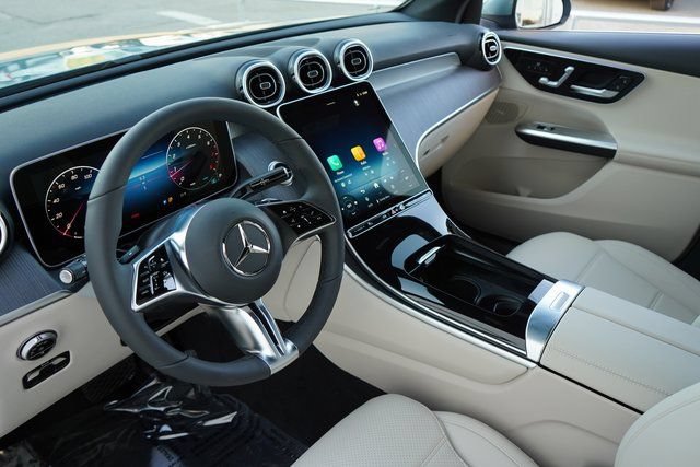 New 2026 Mercedes-Benz GLC 300 image 23