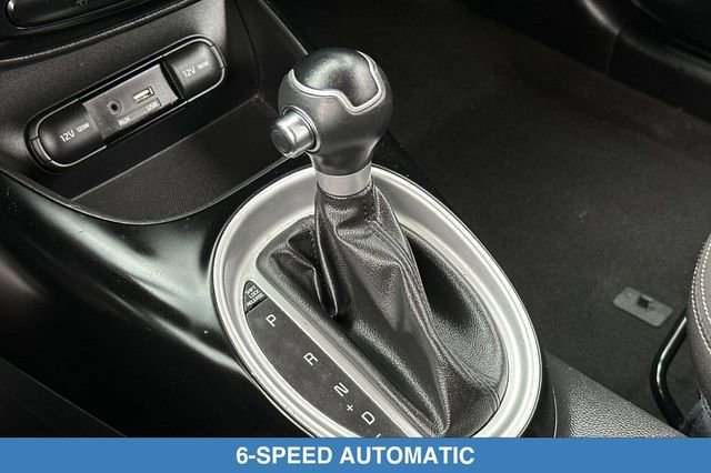 Used 2016 Kia Soul FWD image 22