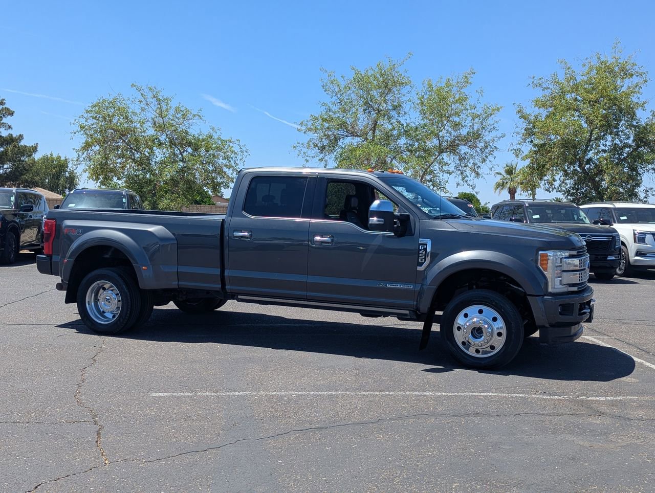 Used 2018 Ford F450 Platinum w/ Platinum Ultimate Package AWD/4WD image 6