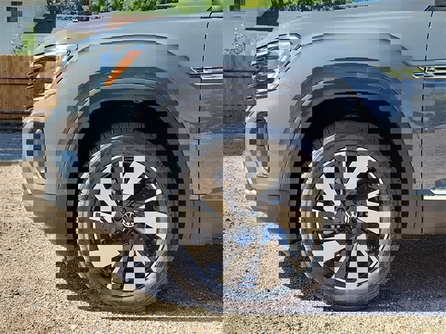 New 2026 Volkswagen Atlas Cross Sport SEL image 29