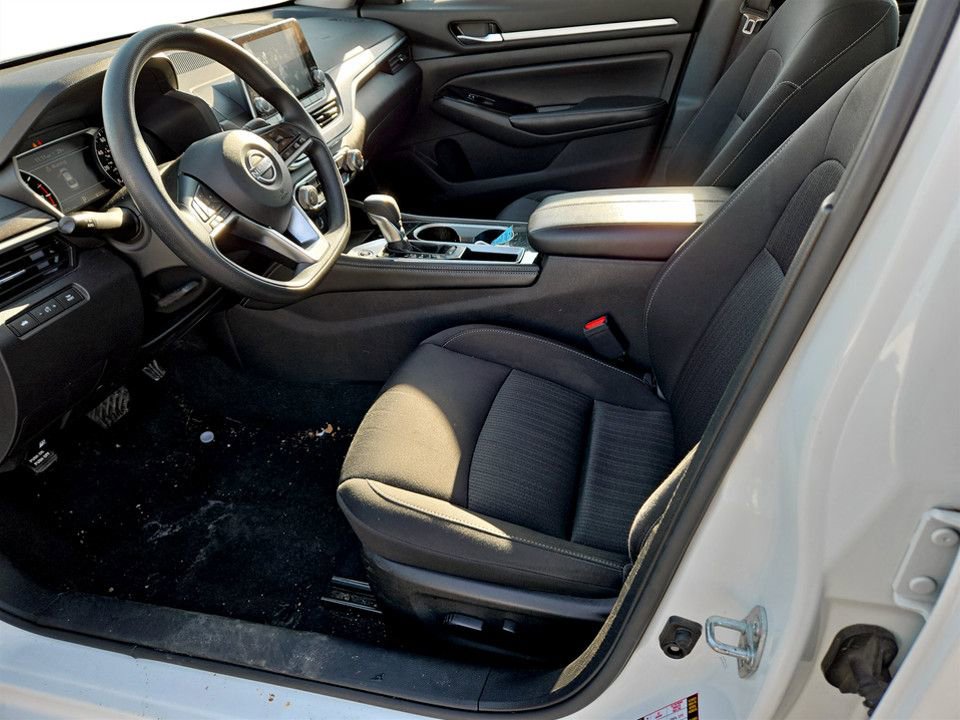 Used 2023 Nissan Altima 2.5 SV image 29