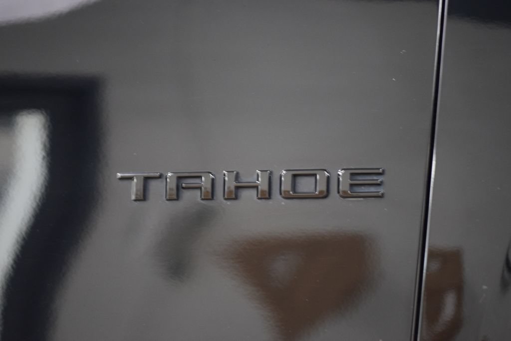 Used 2023 Chevrolet Tahoe Premier w/ Advanced Technology Package AWD/4WD image 14