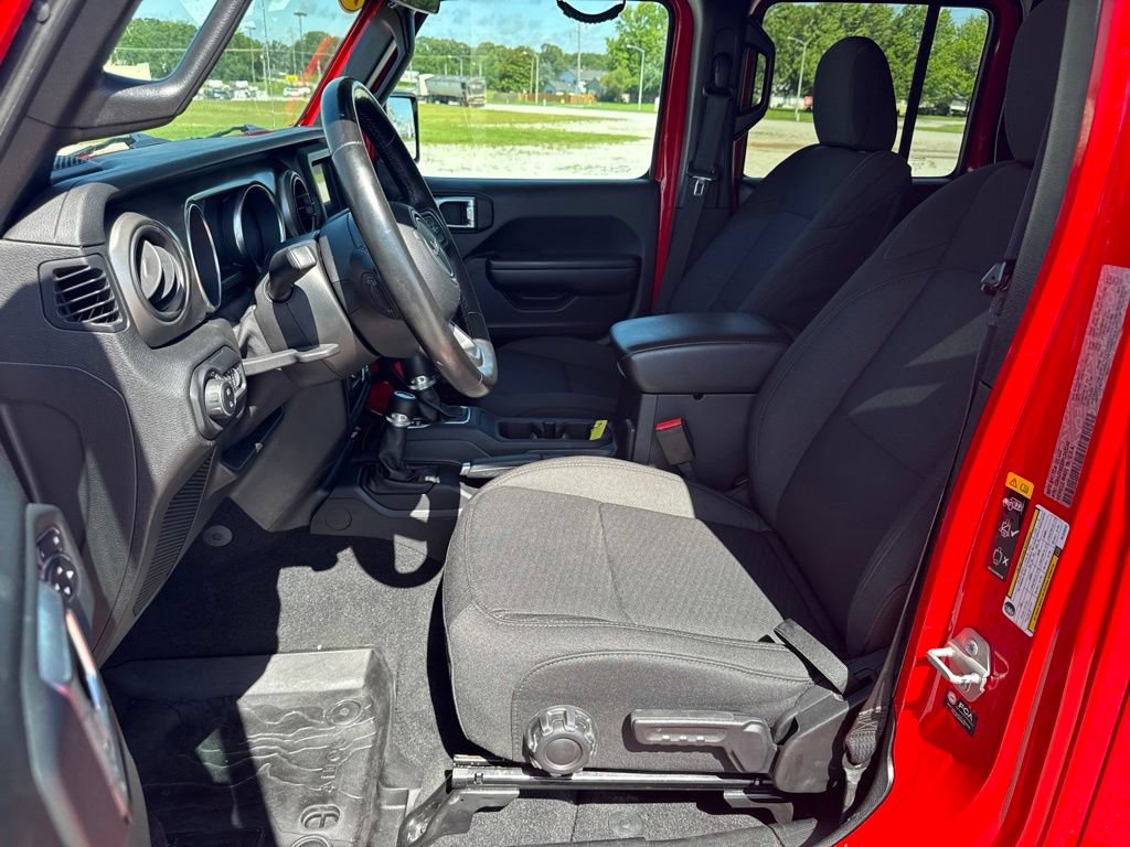Used 2021 Jeep Gladiator Sport AWD/4WD image 18