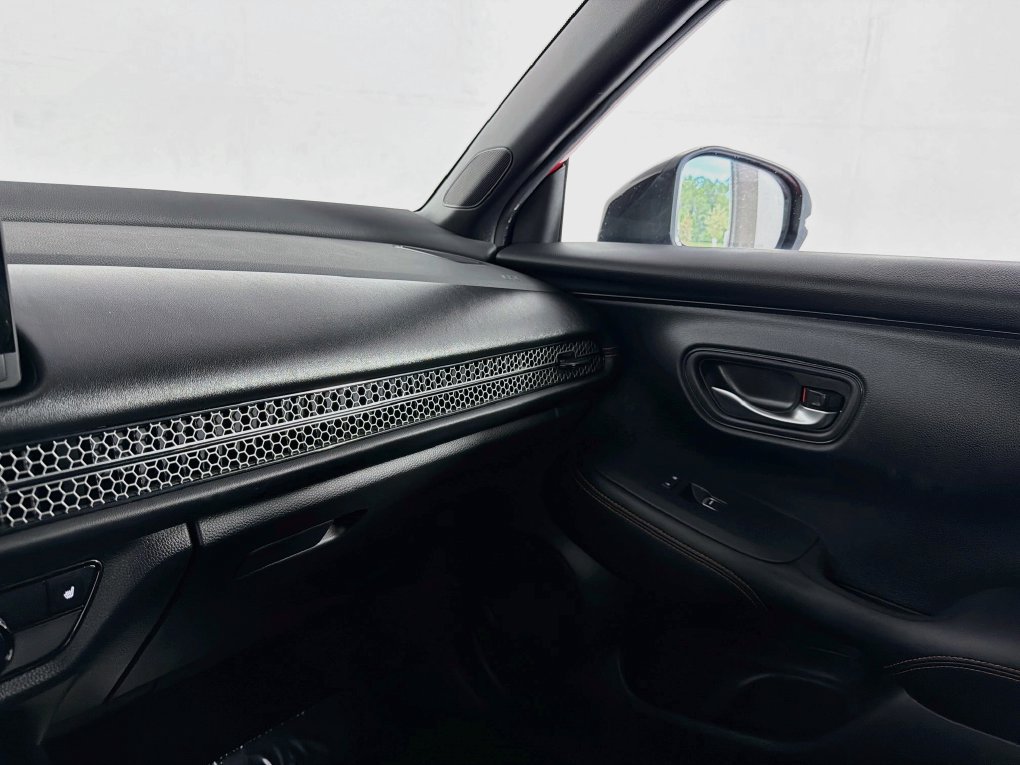 Used 2024 Honda HR-V Sport image 41