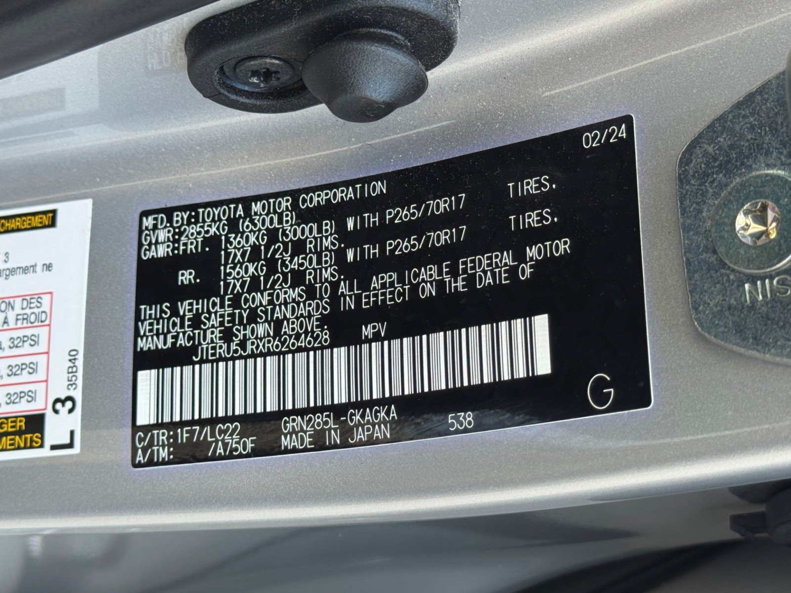 Used 2024 Toyota 4Runner TRD Off-Road Premium w/ Moonroof Package AWD/4WD image 46