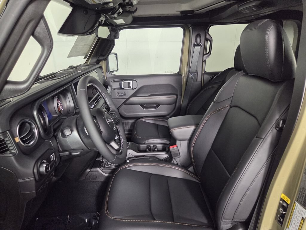 New 2026 Jeep Gladiator Sport AWD/4WD image 9