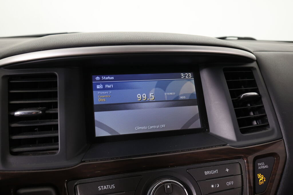 Used 2014 Nissan Pathfinder SL image 35