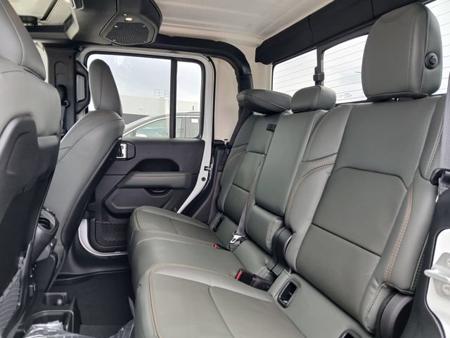 New 2026 Jeep Gladiator Mojave AWD/4WD image 12