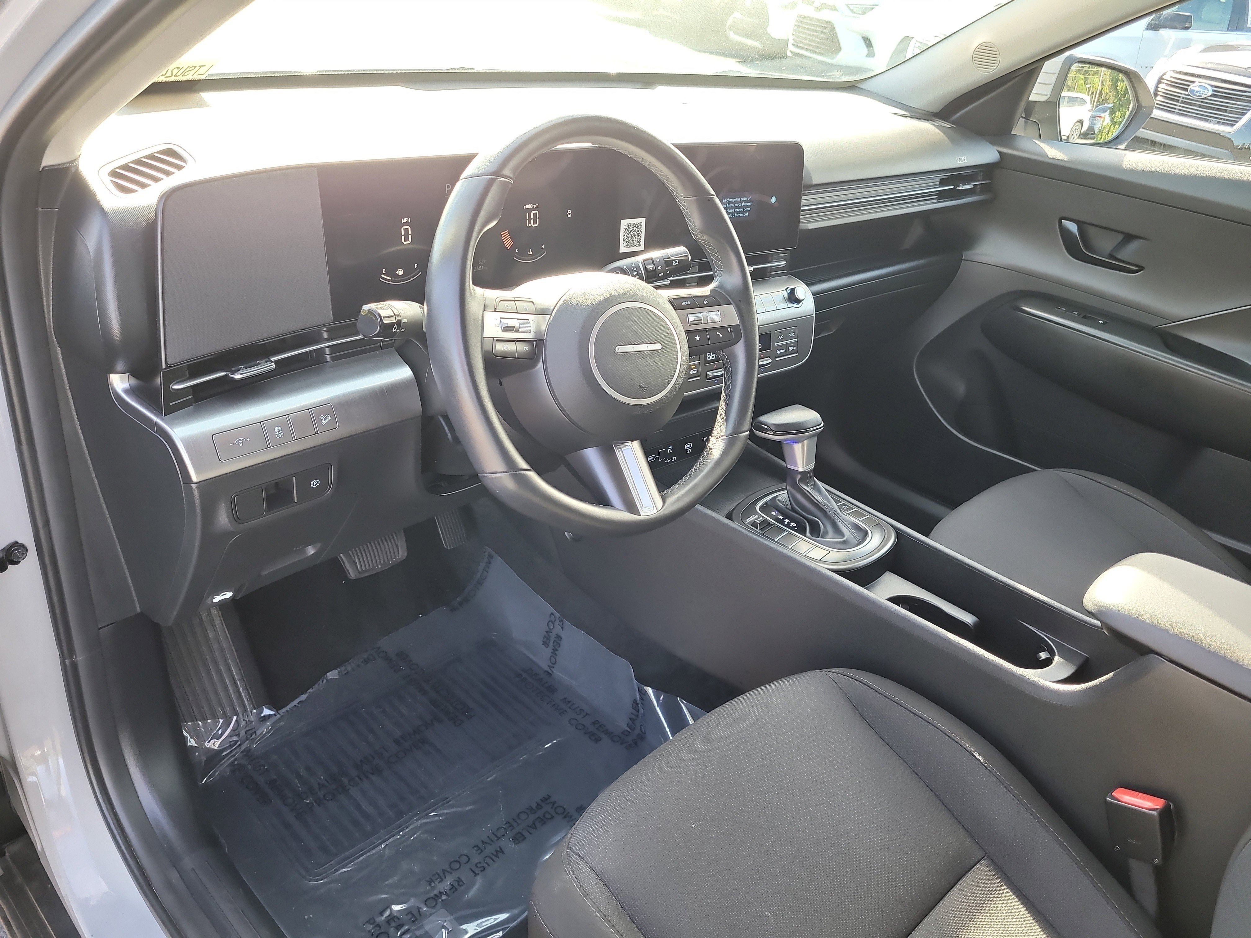 Used 2025 Hyundai Kona SEL image 19