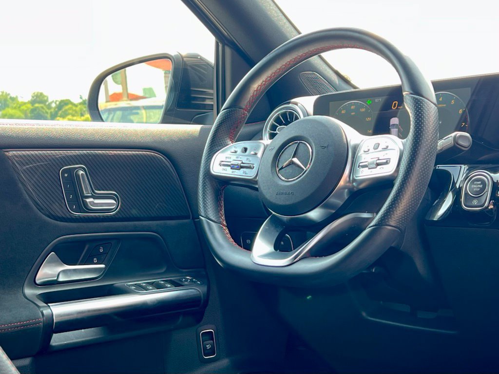 Certified 2023 Mercedes-Benz GLA 250 4MATIC image 14
