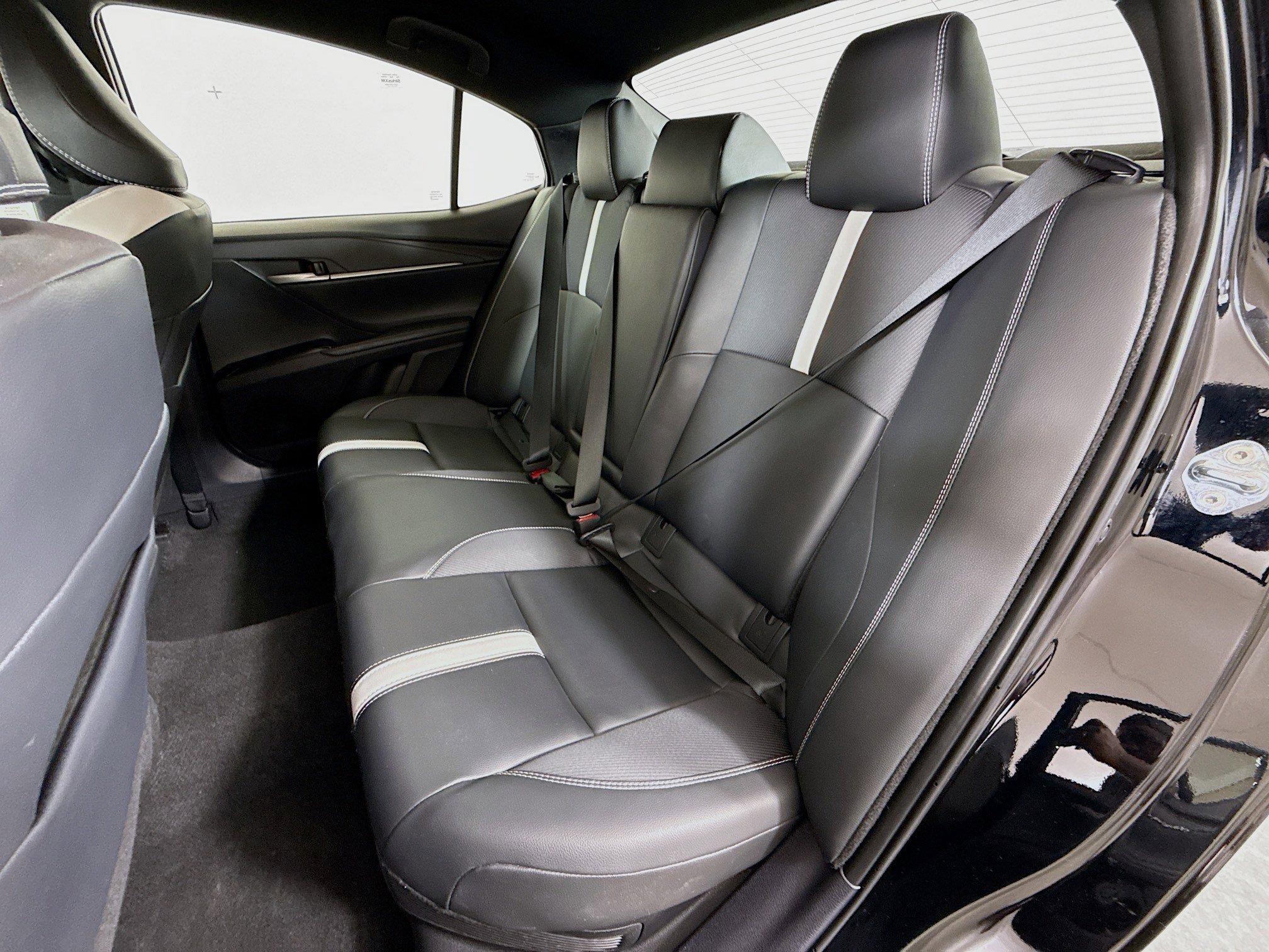 Used 2025 Toyota Camry SE FWD image 20