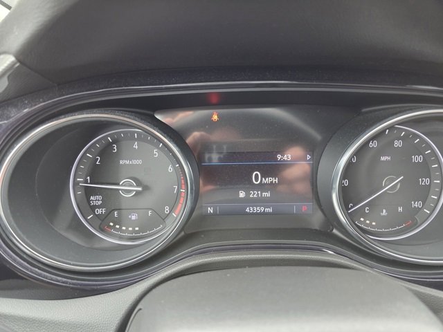 Used 2021 Buick Encore GX Select image 33
