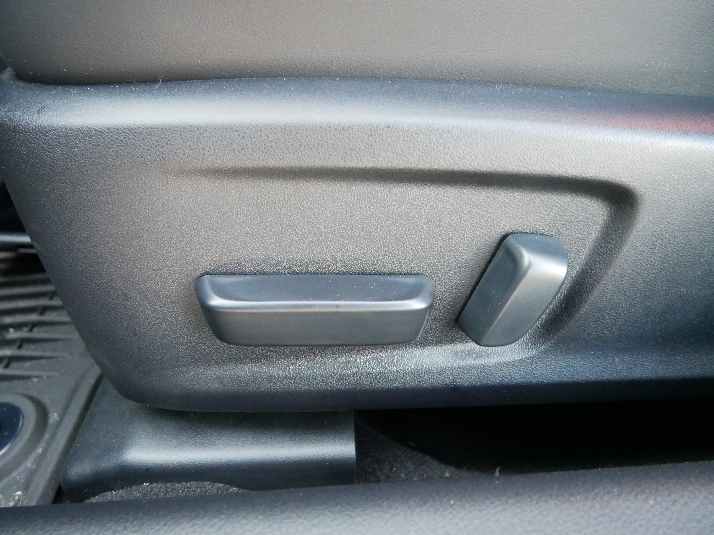 Used 2025 Lexus IS 350 F Sport image 20