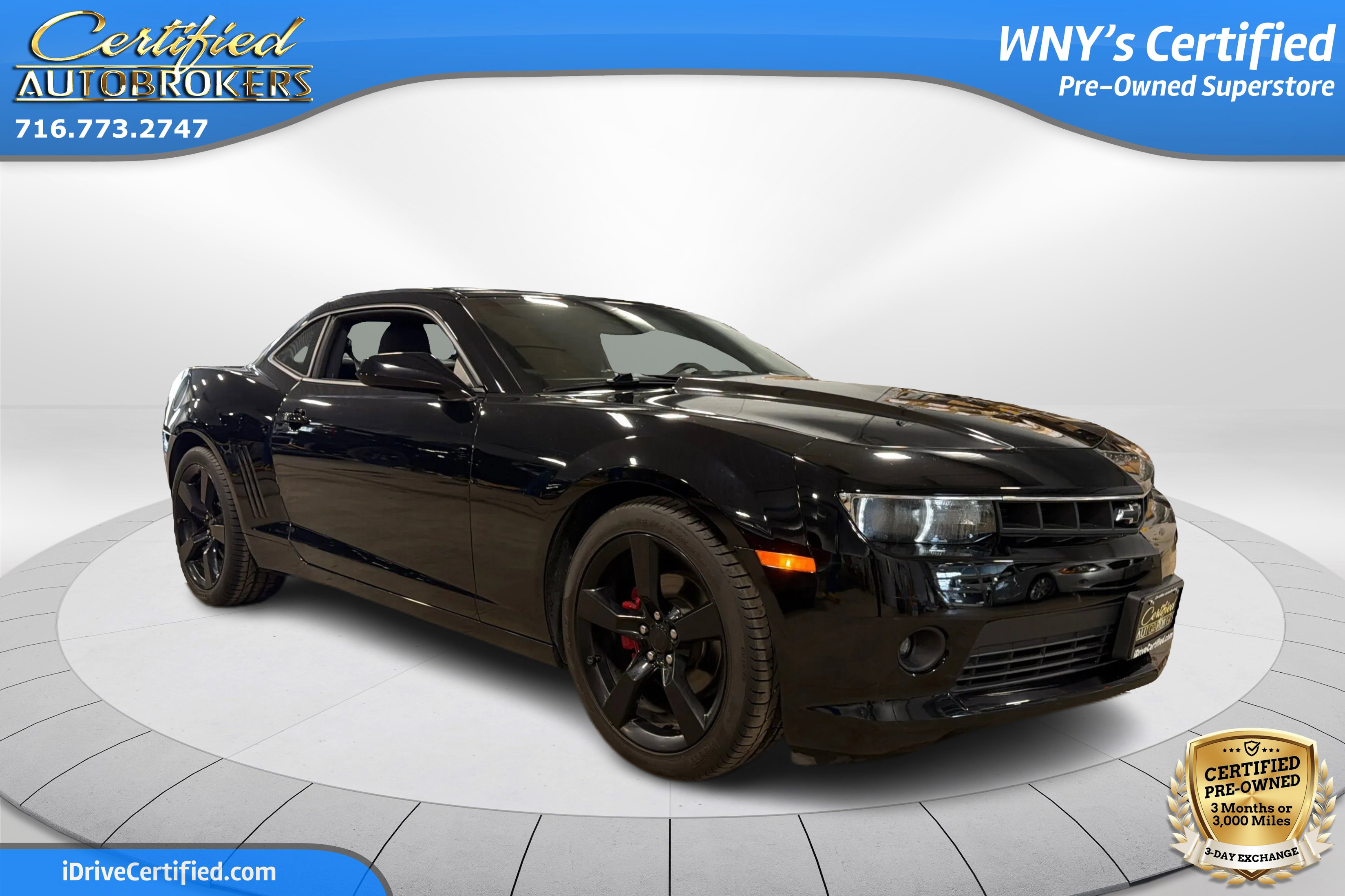 Used 2015 Chevrolet Camaro LT RWD image 3