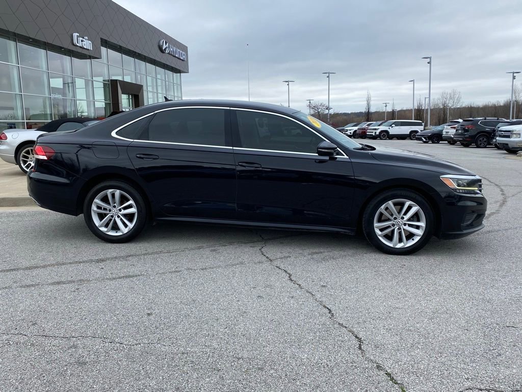 Used 2020 Volkswagen Passat 2.0T SE image 9
