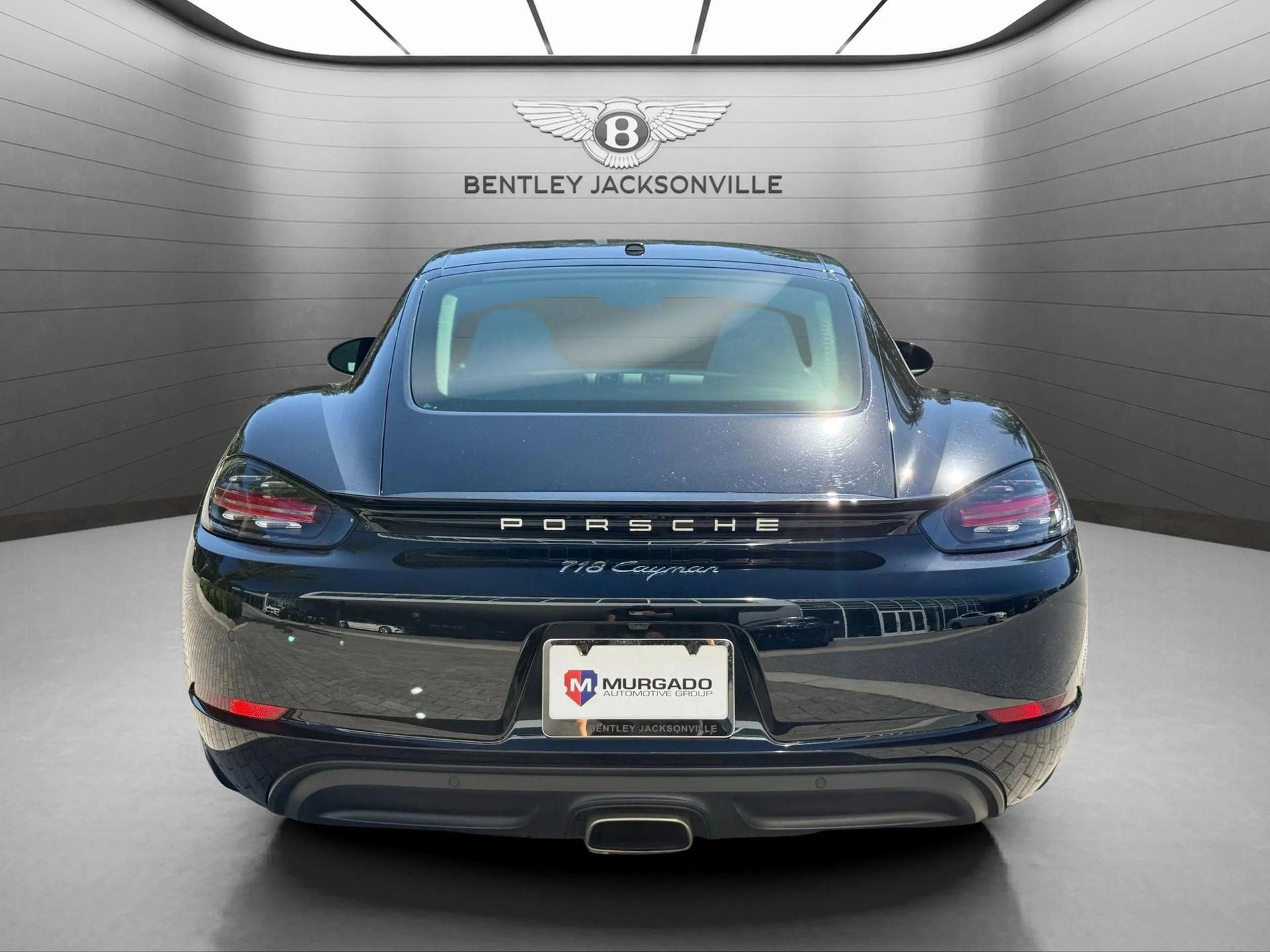 Used 2024 Porsche 718 Cayman w/ Sport Chrono Package image 22