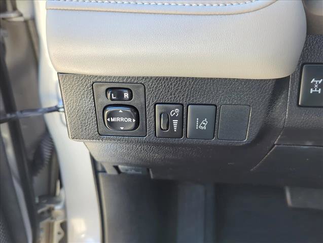 Certified 2017 Toyota RAV4 Limited image 15