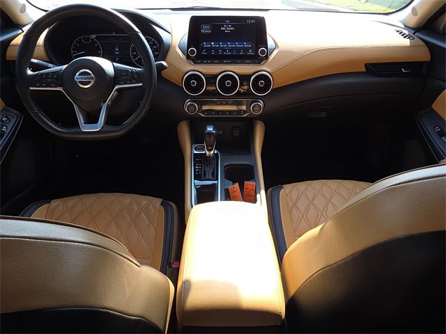 Used 2023 Nissan Sentra SV w/ SV Premium Package image 10