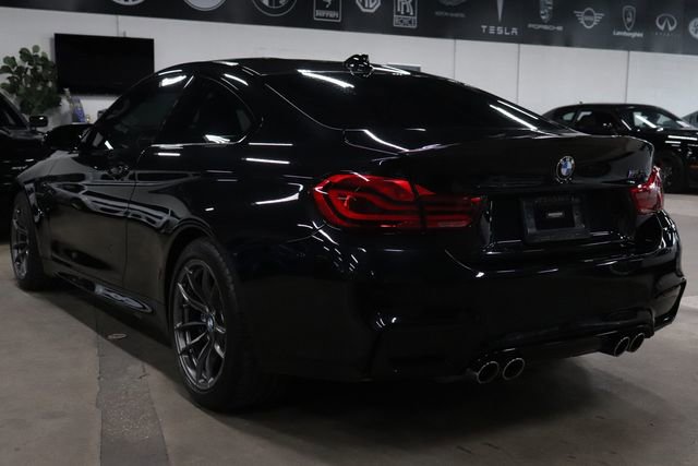 Used 2018 BMW M4 Coupe RWD image 3