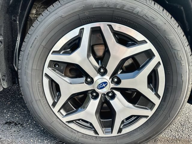 Used 2020 Subaru Forester Premium AWD/4WD image 11