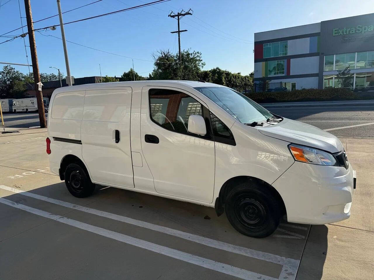 Used 2019 Nissan NV200 SV w/ Navigation Package FWD image 2