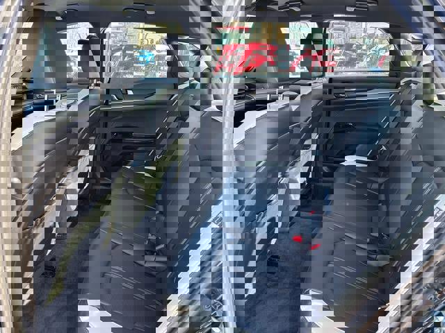 Used 2025 Kia K5 GT-Line image 11