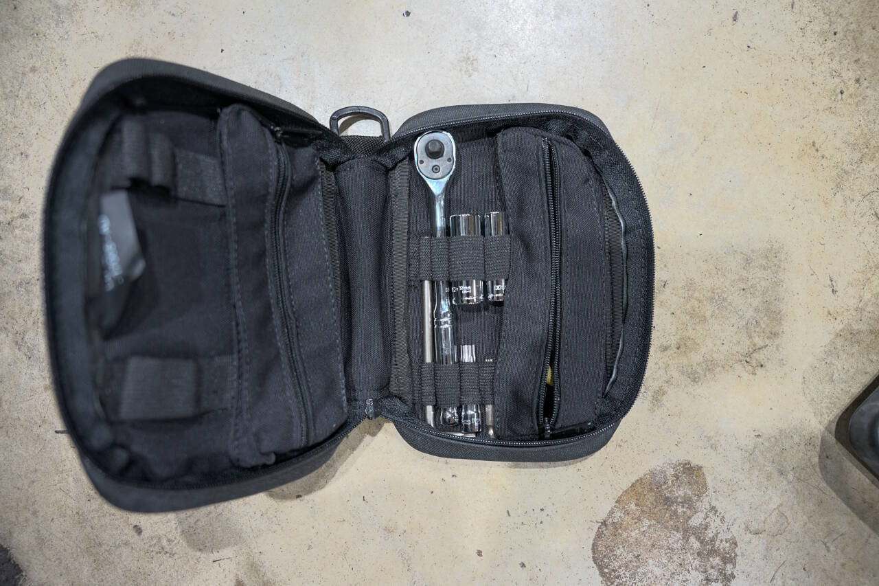 Used 2023 Ford Bronco Badlands image 32