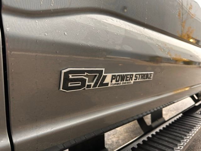 Used 2024 Ford F350 Lariat image 10