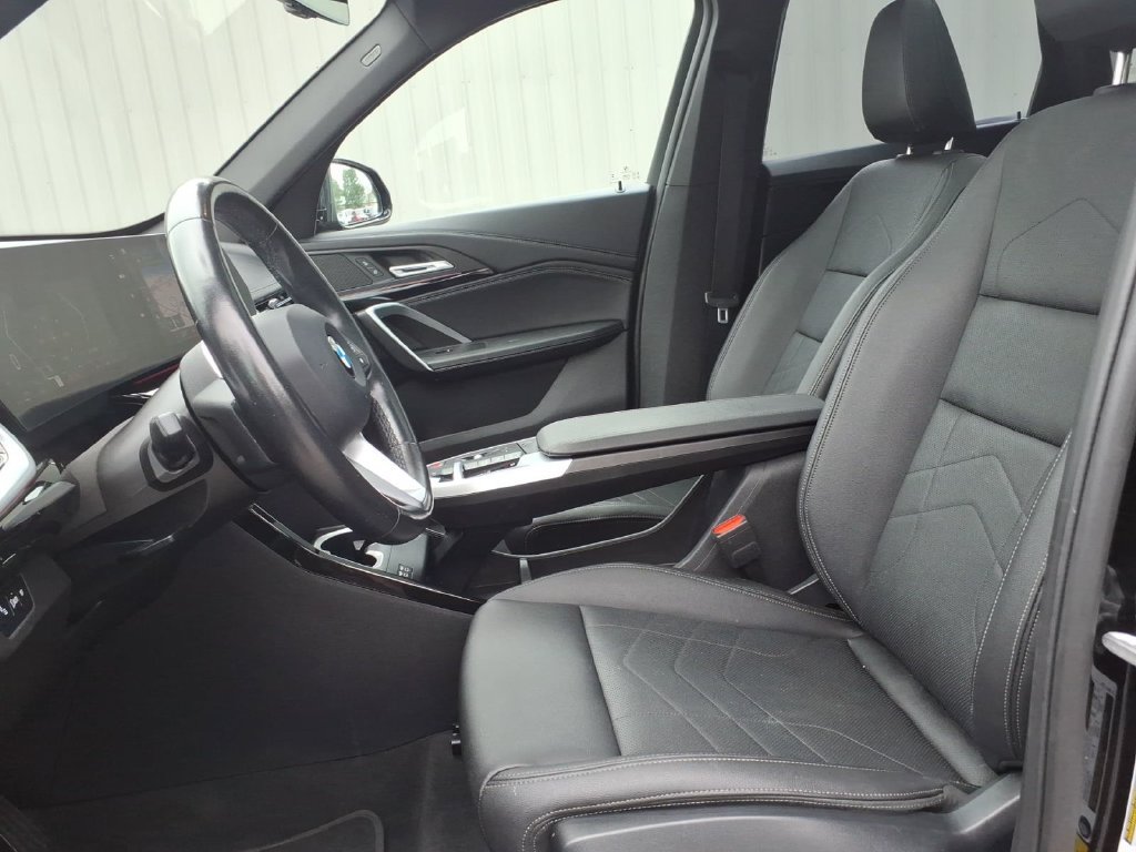 Used 2023 BMW X1 xDrive28i w/ Convenience Package AWD/4WD image 13