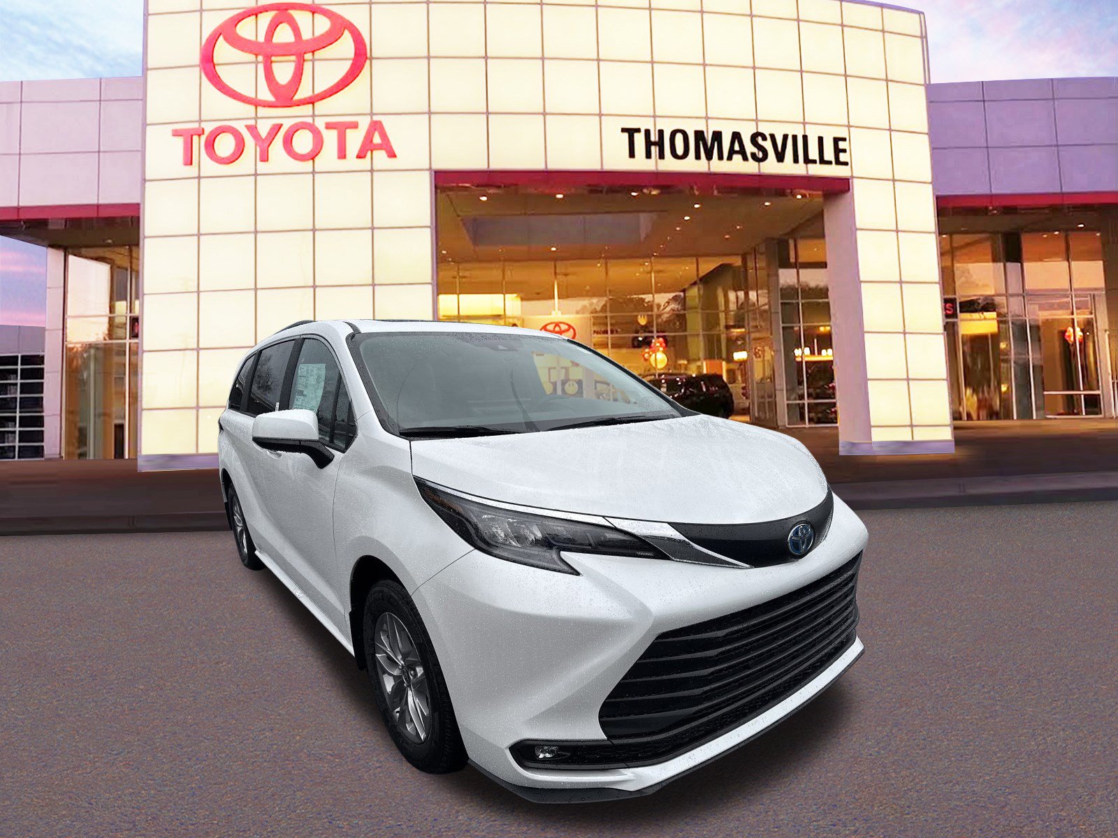 New 2025 Toyota Sienna XLE w/ XLE Plus Package FWD image 3