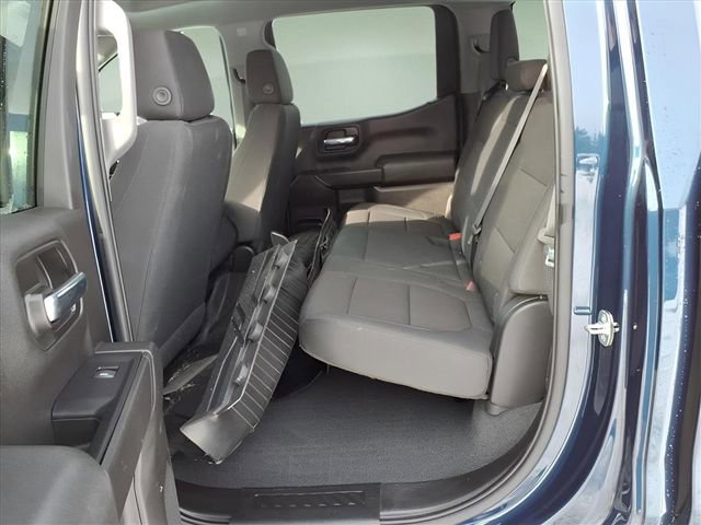 Used 2020 Chevrolet Silverado 1500 Custom w/ Custom Value Package image 16