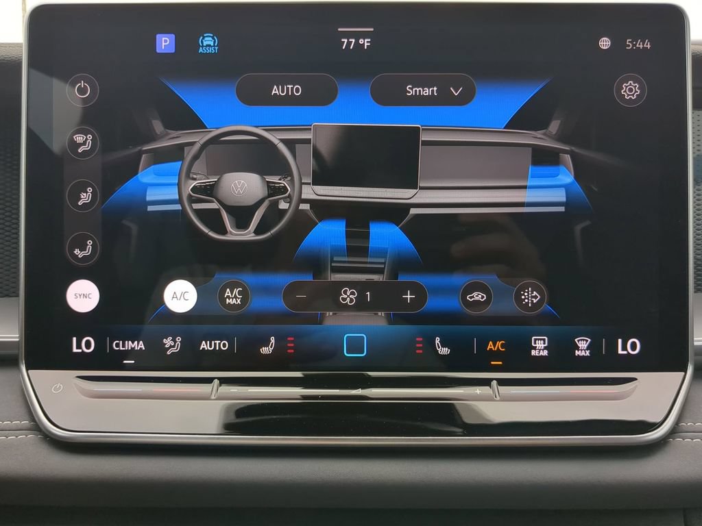 New 2025 Volkswagen Tiguan SE R-Line FWD image 22