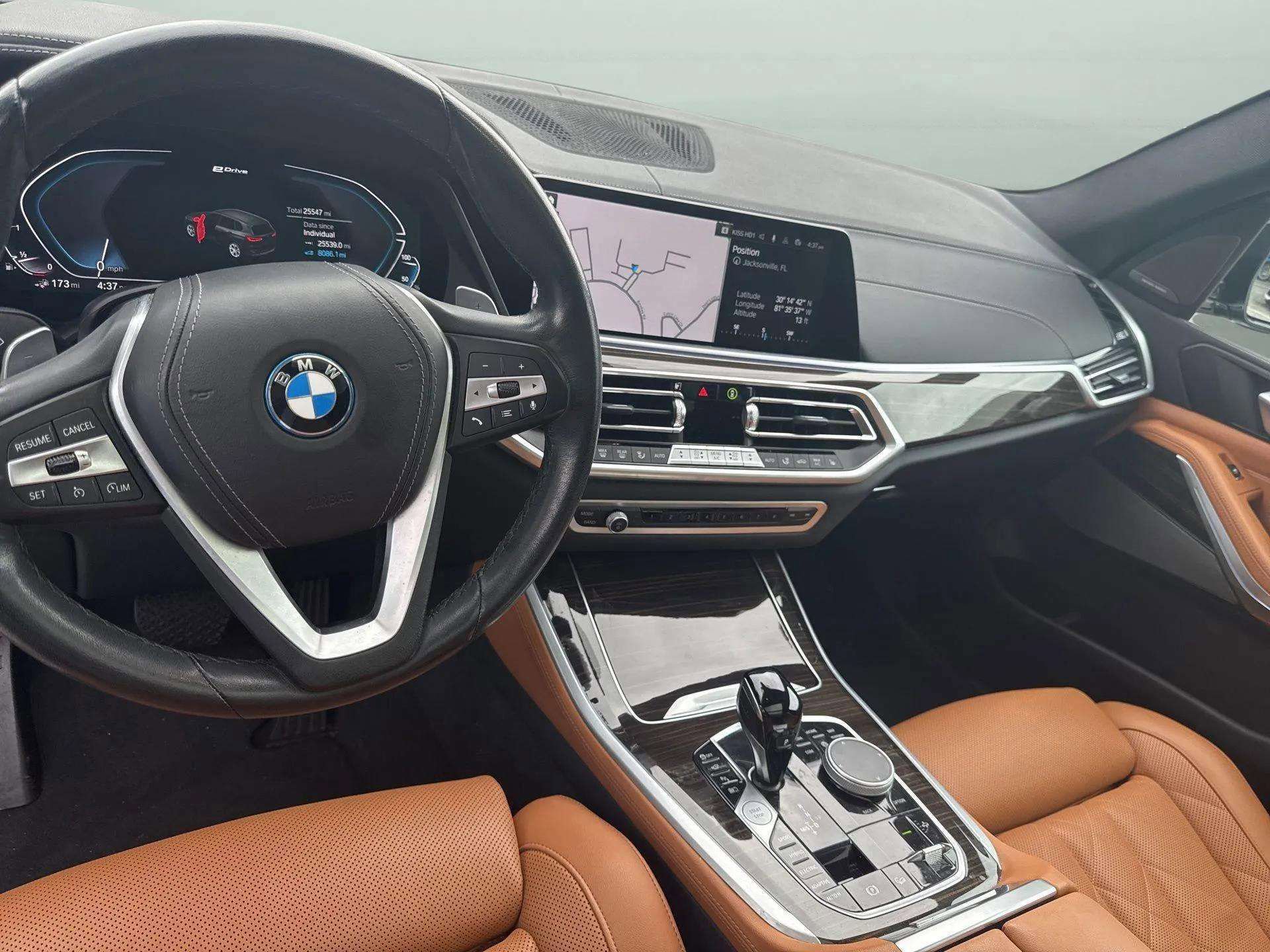 Used 2023 BMW X5 xDrive45e w/ Parking Assistance Package image 46