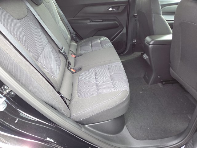 New 2027 Chevrolet Bolt LT w/ Comfort Package FWD image 17