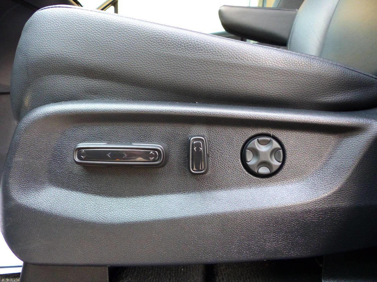 Used 2025 Honda Odyssey EX-L image 25