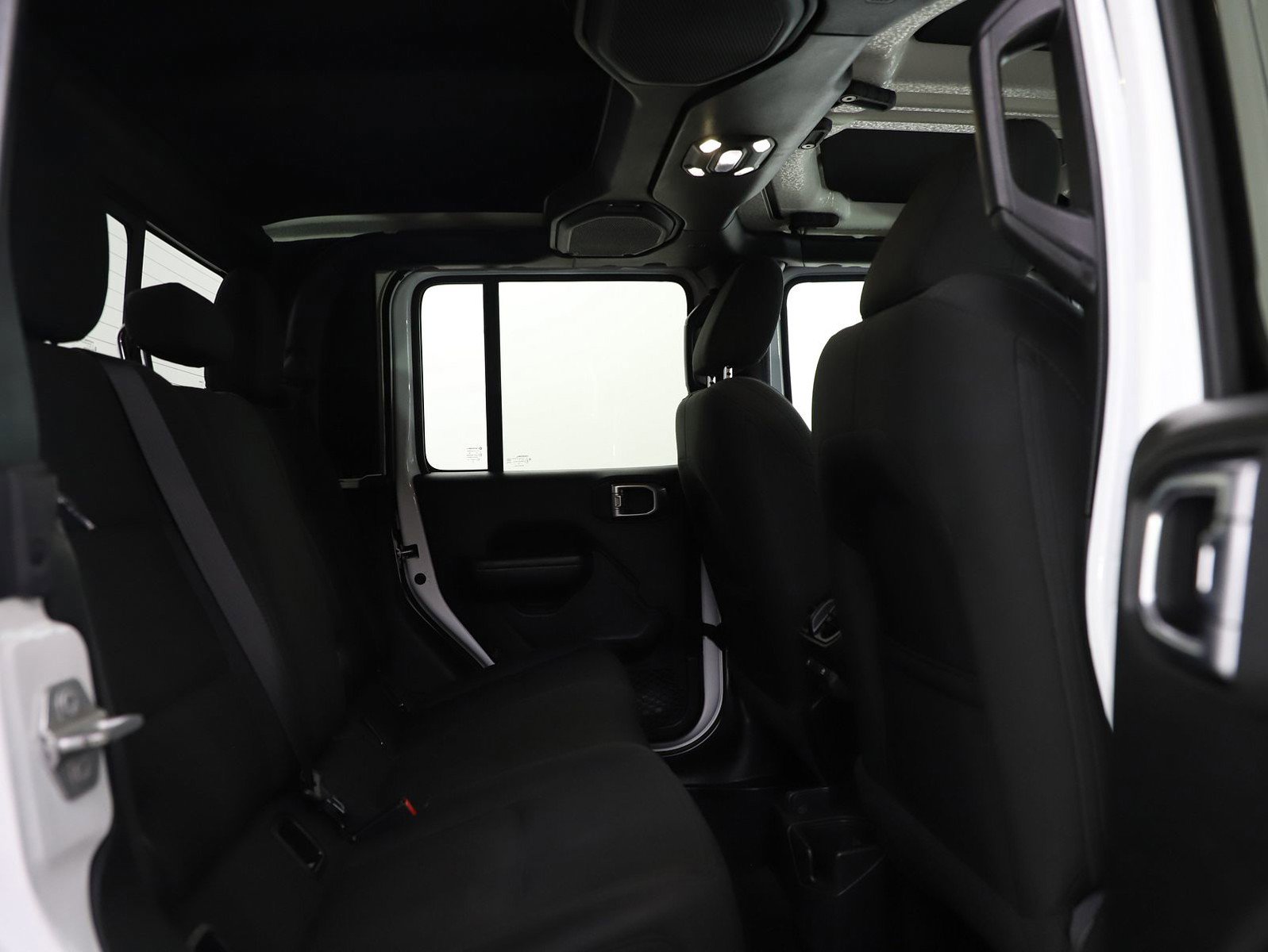 Used 2020 Jeep Gladiator Sport w/ Quick Order Package 24S image 12