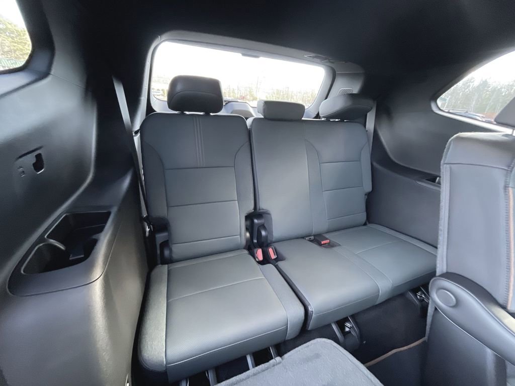 New 2026 GMC Acadia AT4 image 33