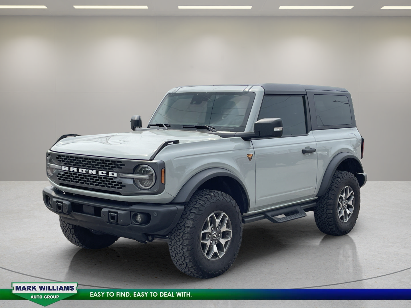 Used 2024 Ford Bronco Badlands AWD/4WD image 2