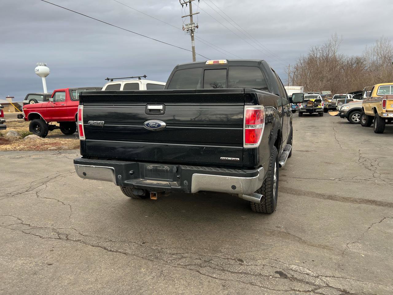 Used 2013 Ford F150 XLT w/ Luxury Equipment Group AWD/4WD image 4
