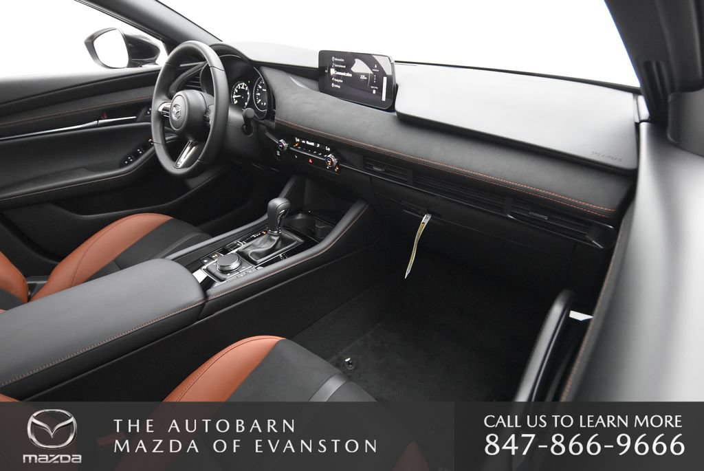 Certified 2025 MAZDA MAZDA3 Carbon AWD/4WD image 26