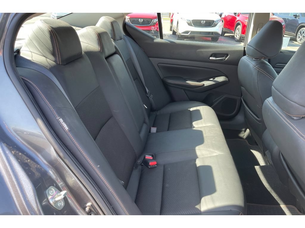 Used 2021 Nissan Altima 2.5 SR FWD image 18